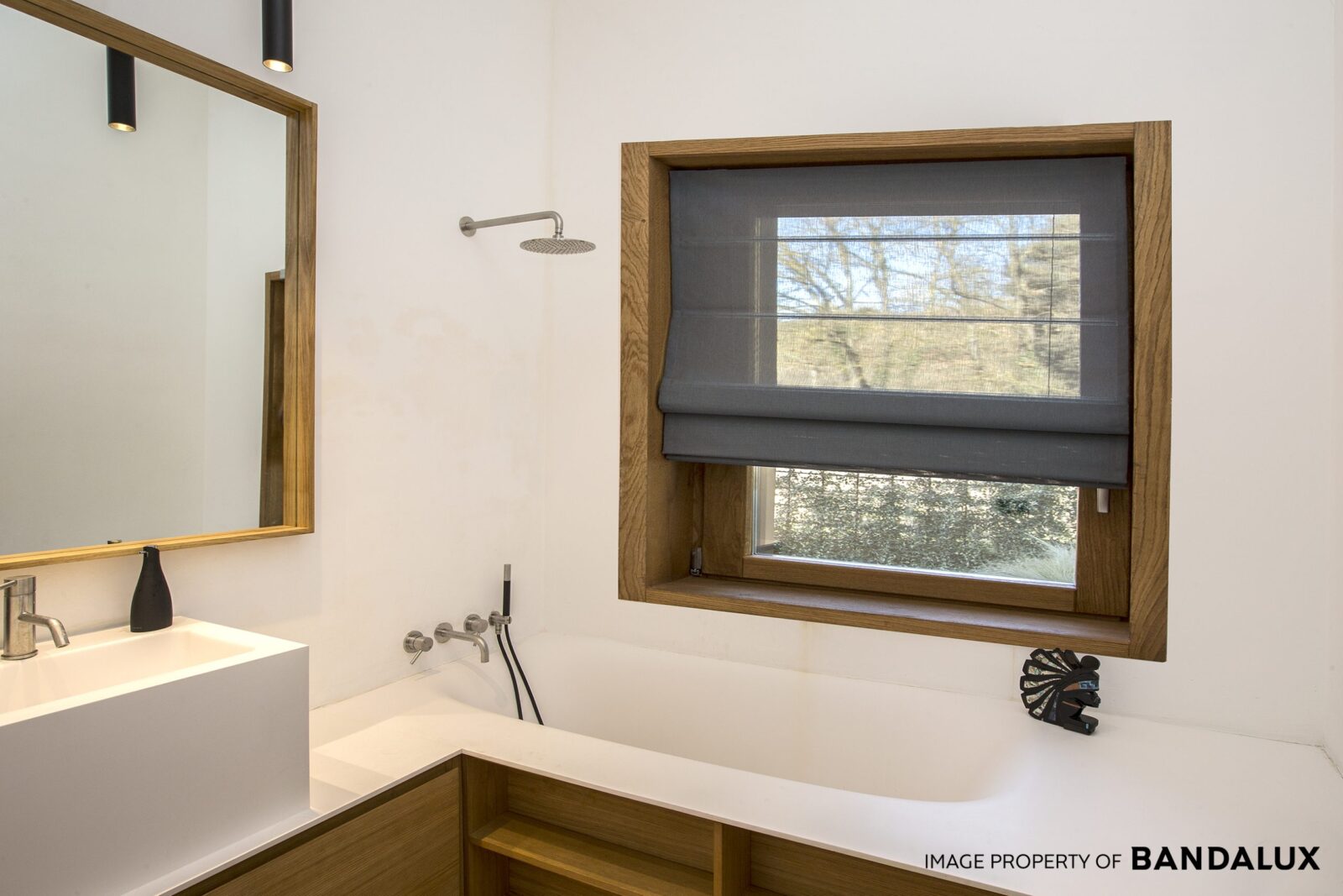 Bandalux-Roman-Blinds15